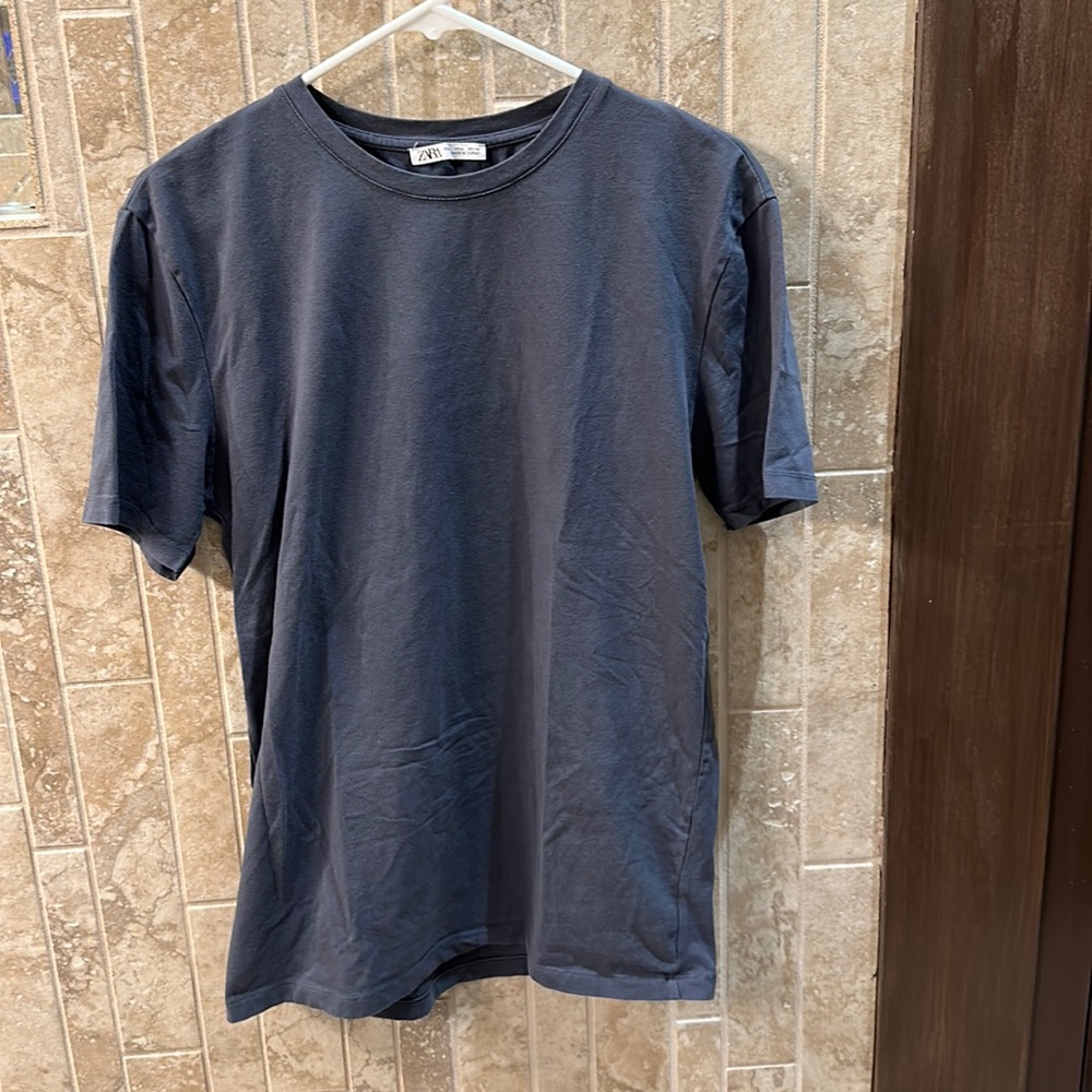 Zara T-Shirt